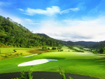 Sacom Tuyen Lam Golf Club